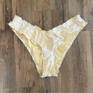 aerie Jacquard Floral Pale Yellow & White Cheekiest Swim Bikini Bottoms Medium